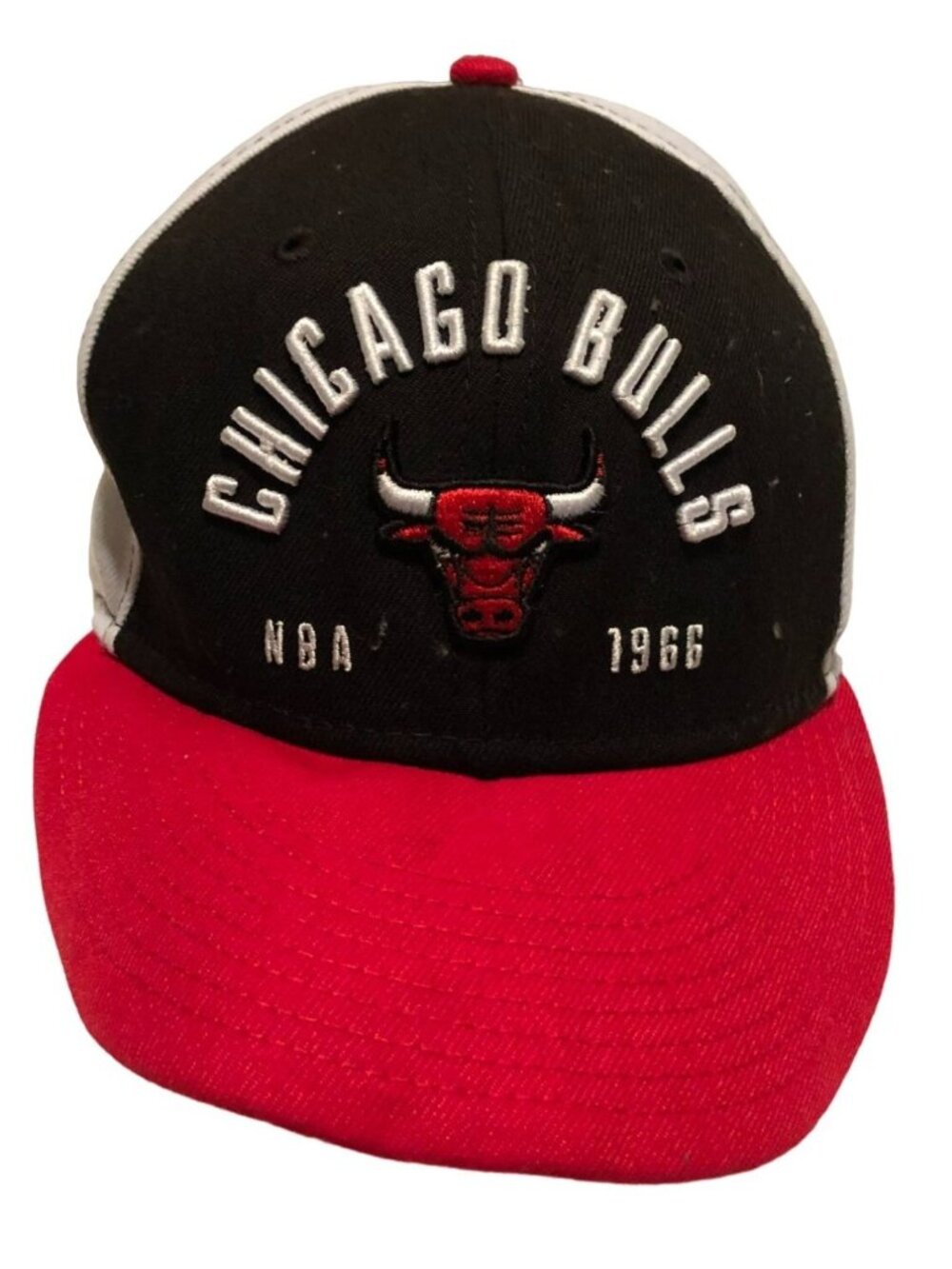 Chicago Bulls NBA Cap Hat New Era Red Black White Snapback Polyester Unisex